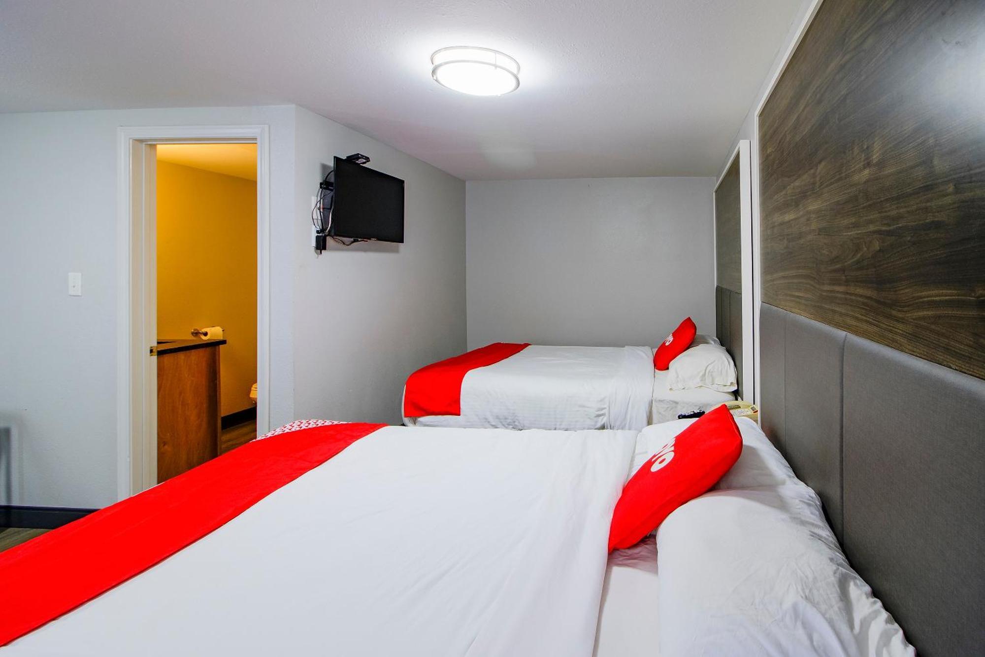 Oyo Hotel Sulphur La Hwy 90 West Bagian luar foto
